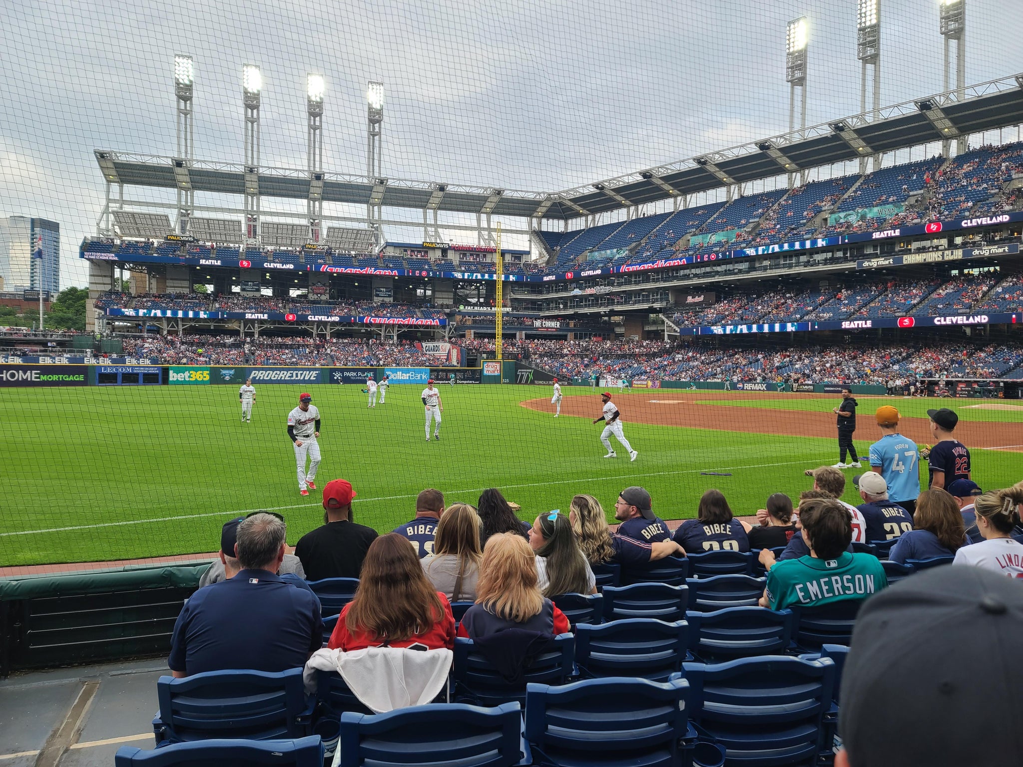 Vue réelle des fans prise de la Section 170 au site Progressive Field par Michelle C