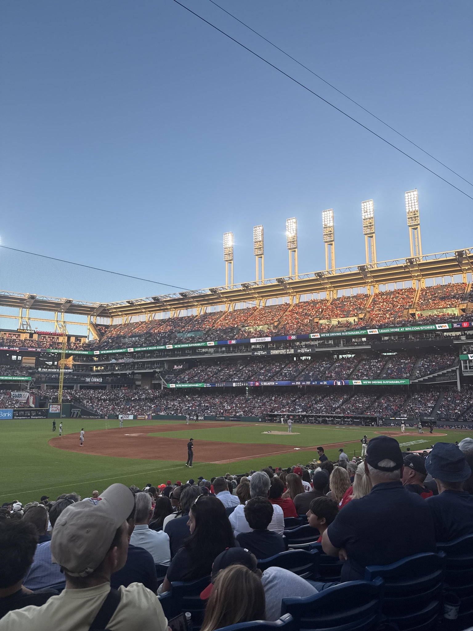 Vue réelle des fans prise de la Section 170 au site Progressive Field par Abby S
