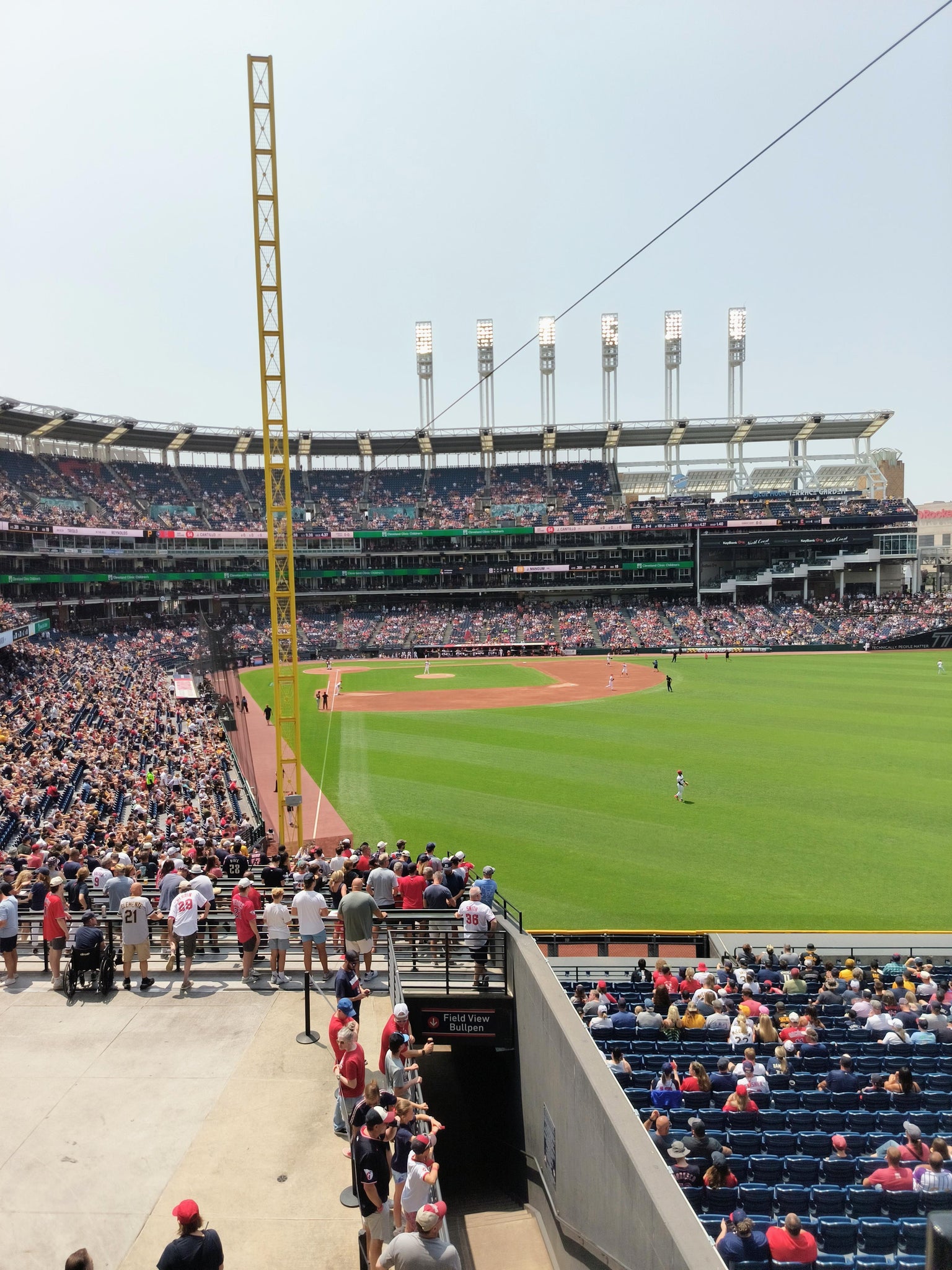 Vue réelle des fans prise de la Section 316 au site Progressive Field par David G