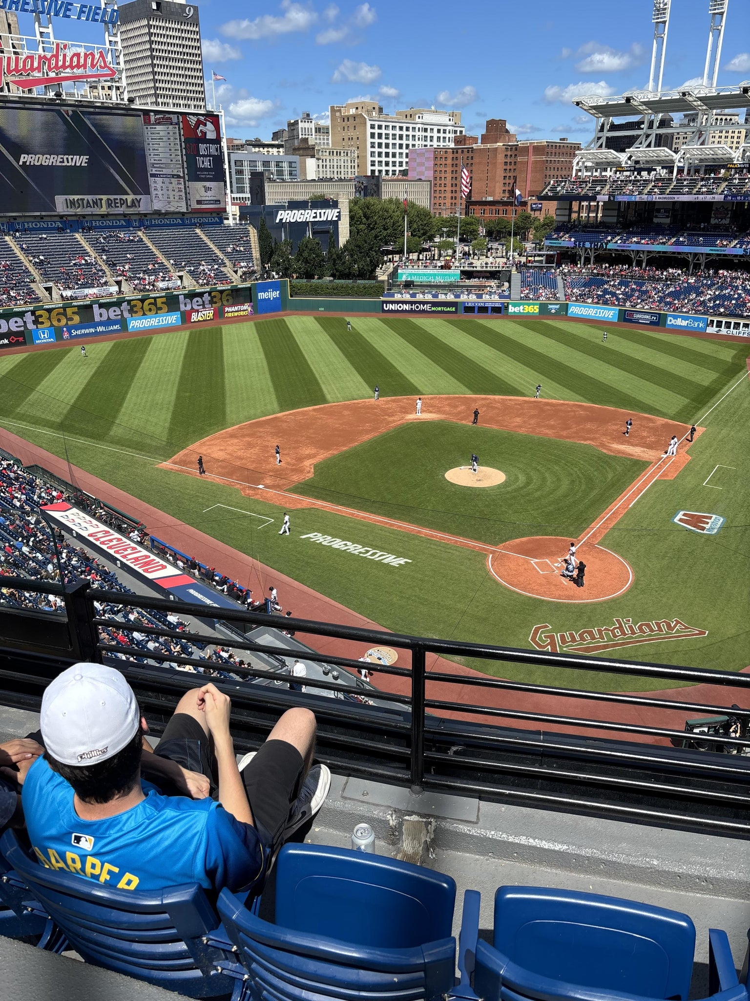 Vue réelle des fans prise de la Section 456 au site Progressive Field par Domenic N