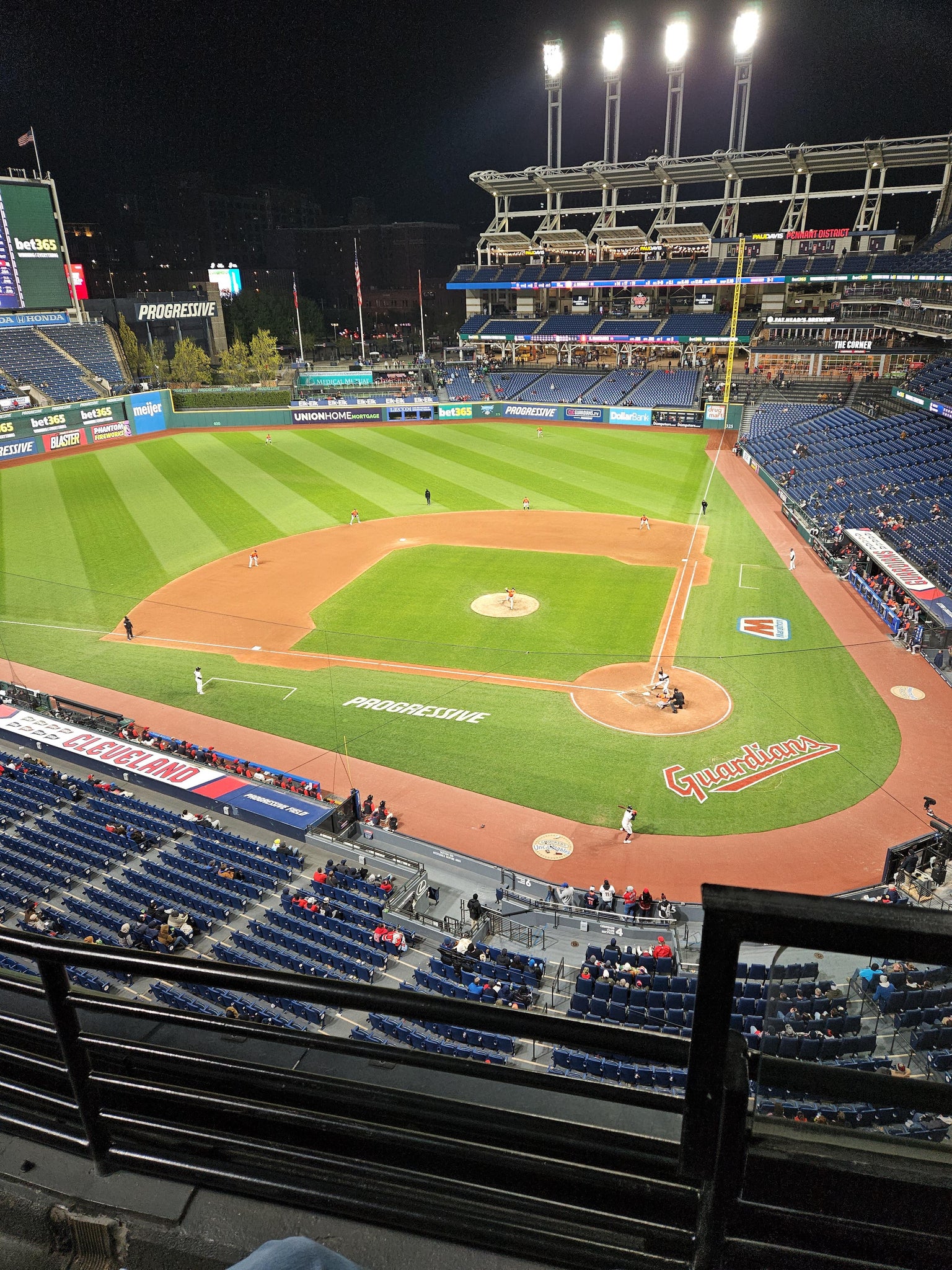 Vue réelle des fans prise de la Section 458 au site Progressive Field par Louis M
