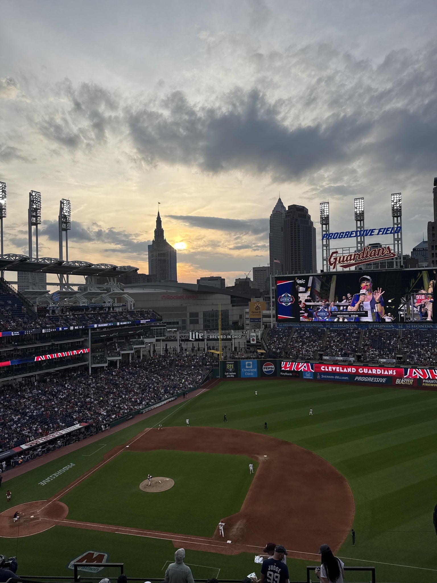 Vue réelle des fans prise de la Section 541 au site Progressive Field par Arturo C