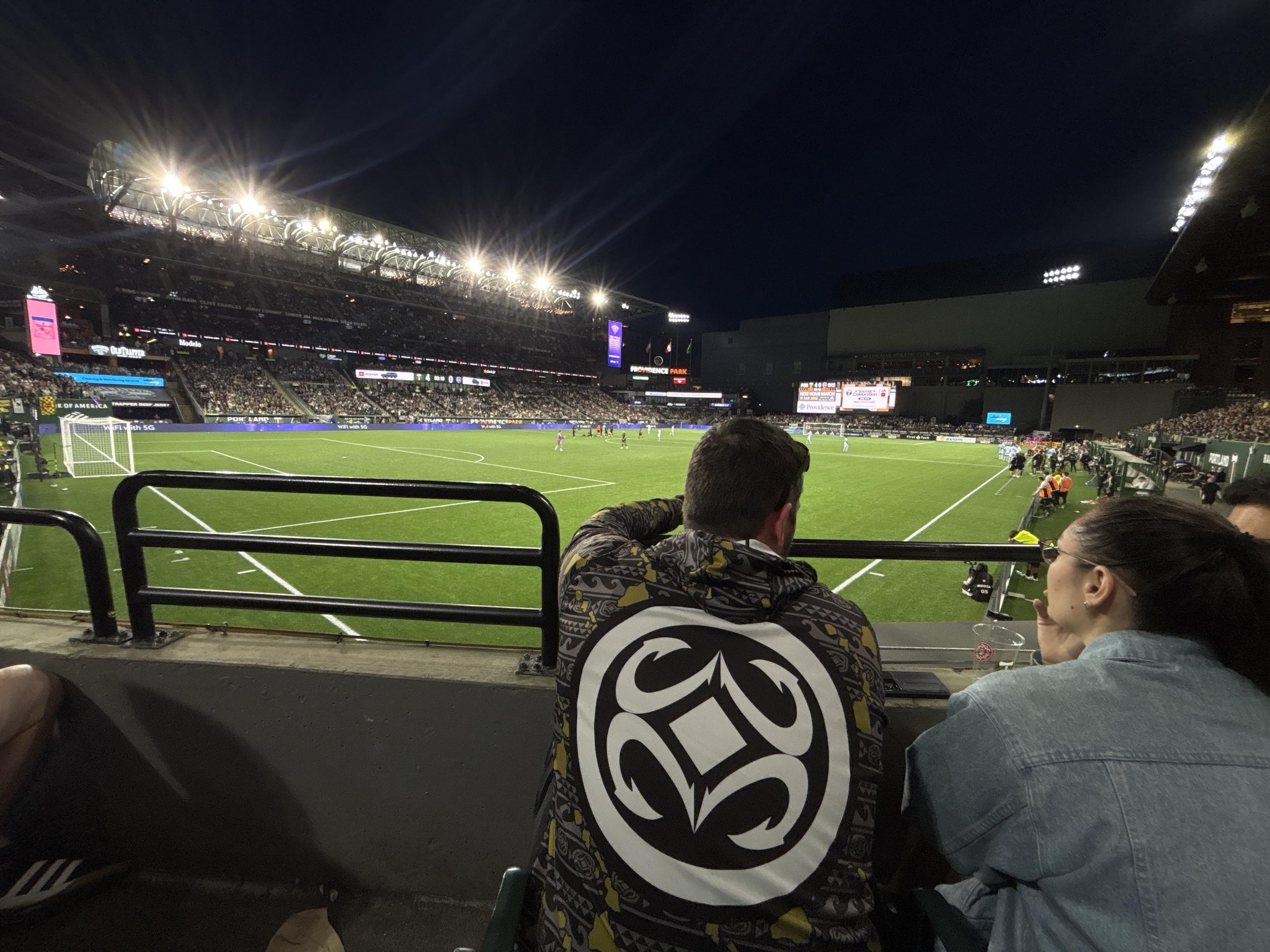 Vue réelle des fans prise de la Section 112 au site Providence Park par Brandon R