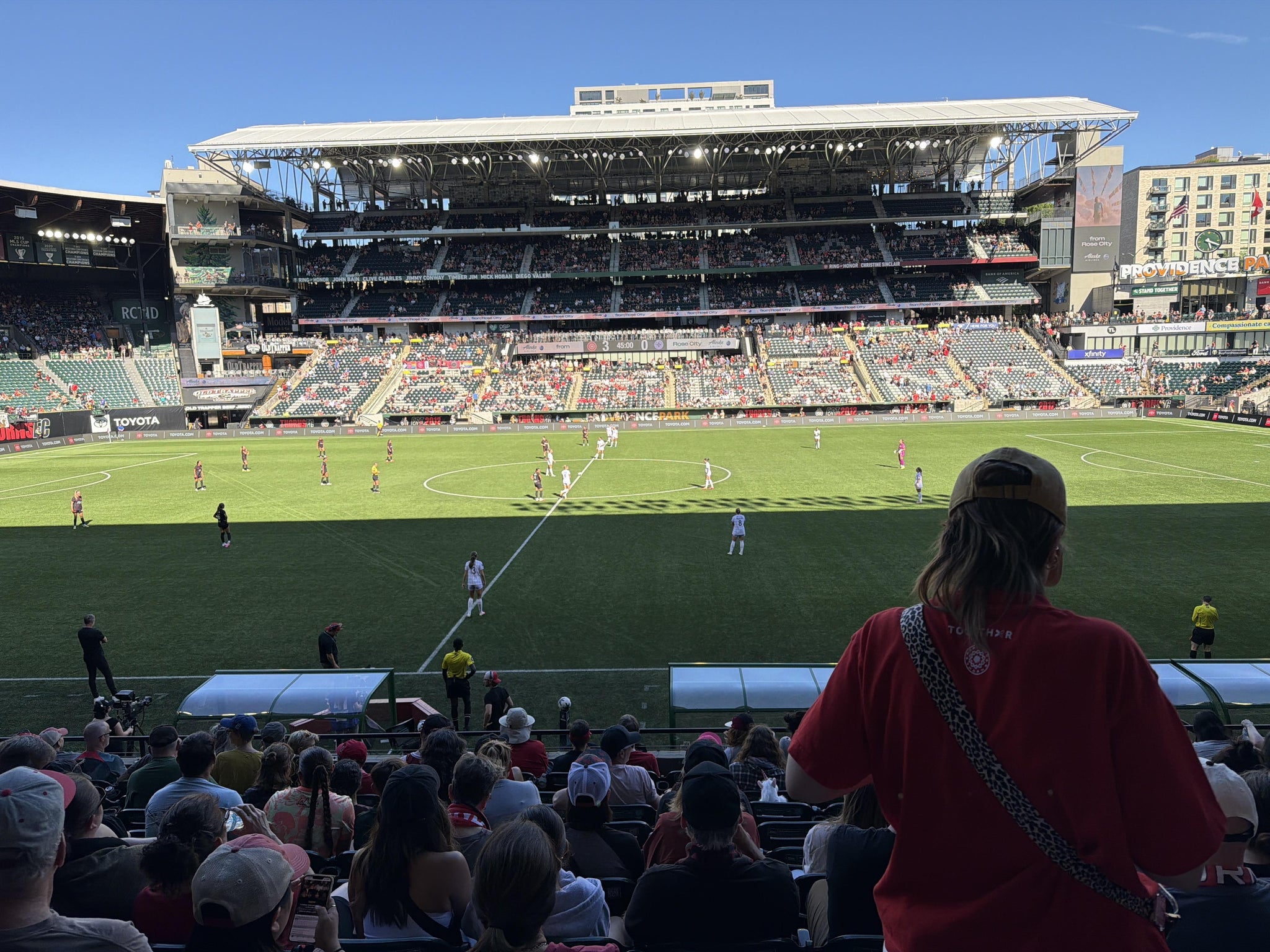 Vue réelle des fans prise de la Section 118 au site Providence Park par Ali E