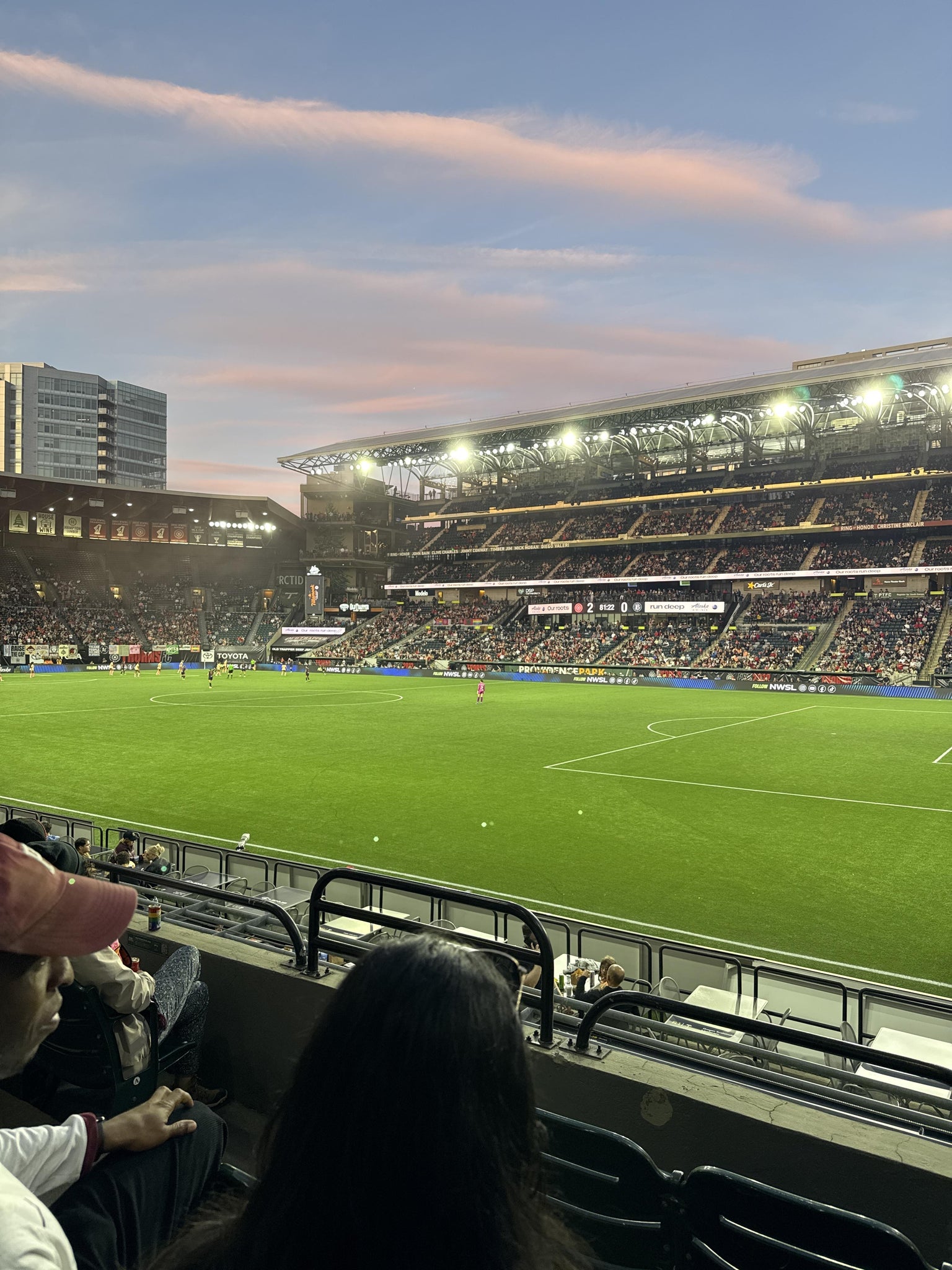 Vue réelle des fans prise de la Section 122 au site Providence Park par Gavin C