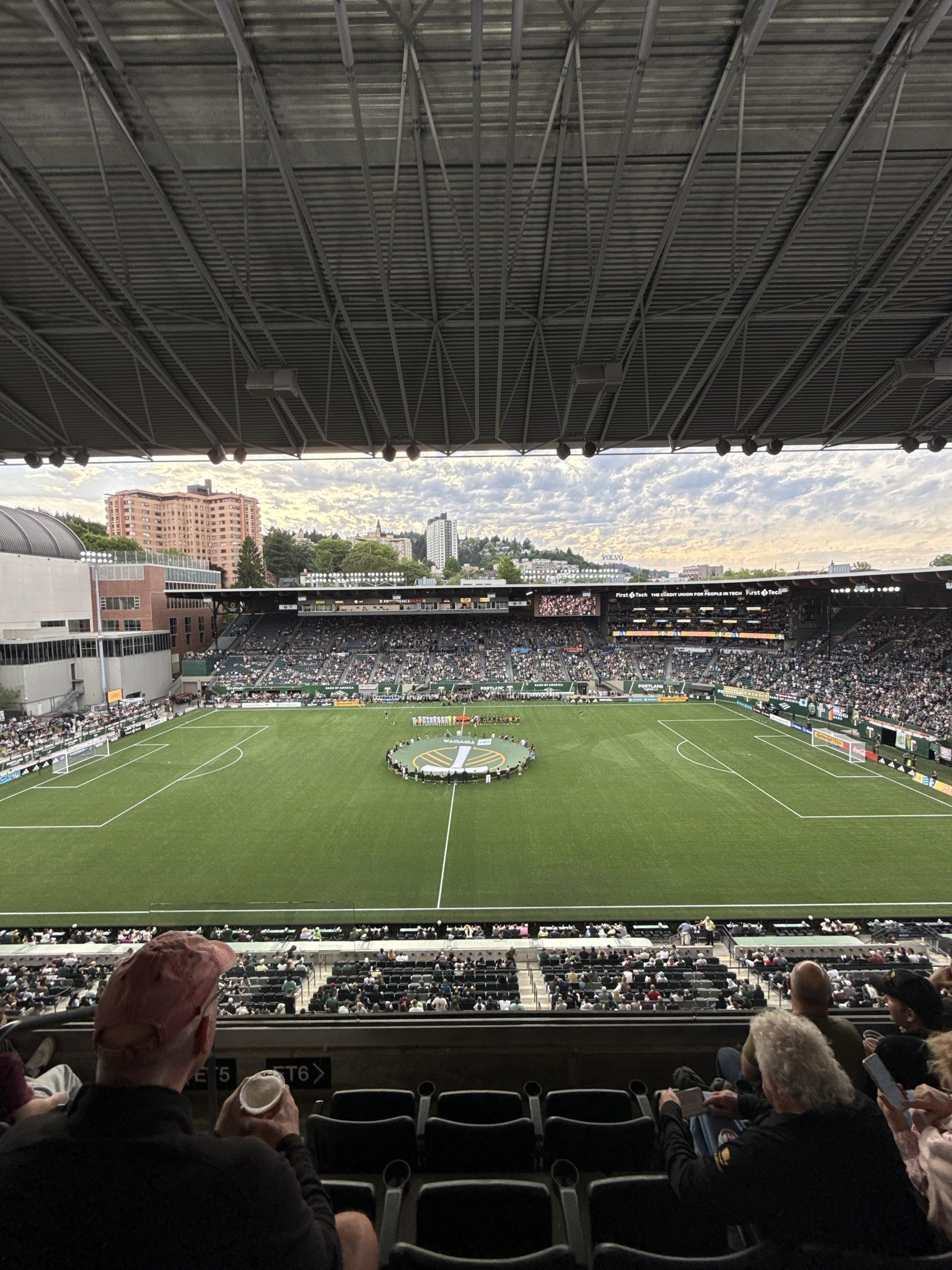 Vue réelle des fans prise de la Toyota Terrace 6 au site Providence Park par Anonymous User