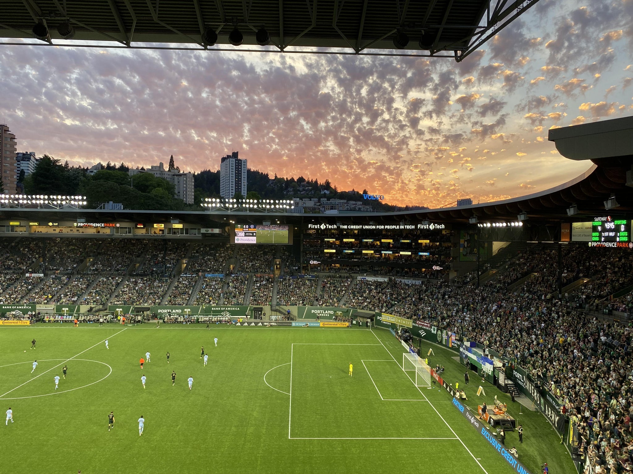 Vue réelle des fans prise de la Toyota Terrace 8 au site Providence Park par Kyle F