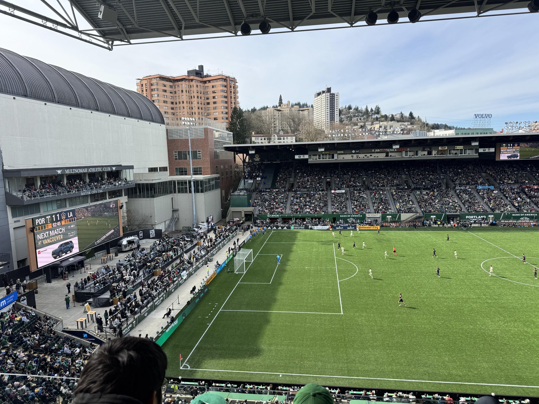Vue réelle des fans prise de la Toyota Terrace East 2 au site Providence Park par Amanda F