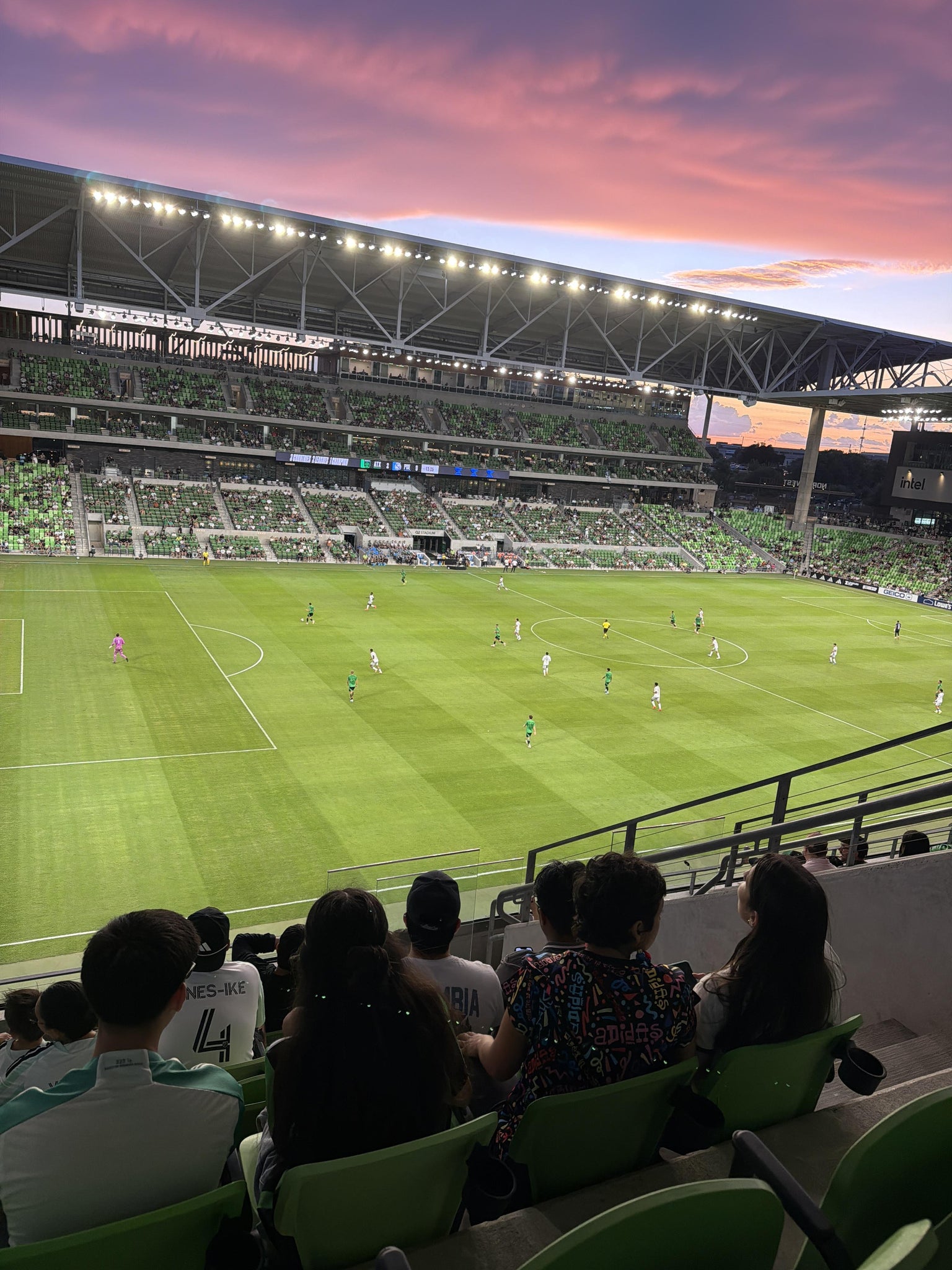 Vue réelle des fans prise de la Section 236 au site Q2 Stadium par Santiago C