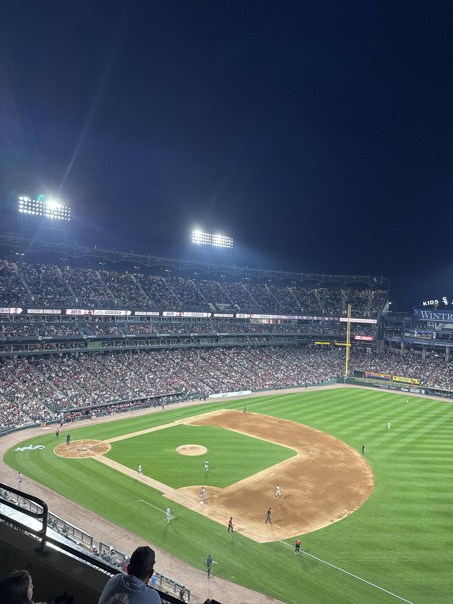 Vue réelle des fans prise de la Section 518 au site Rate Field par Estefania H