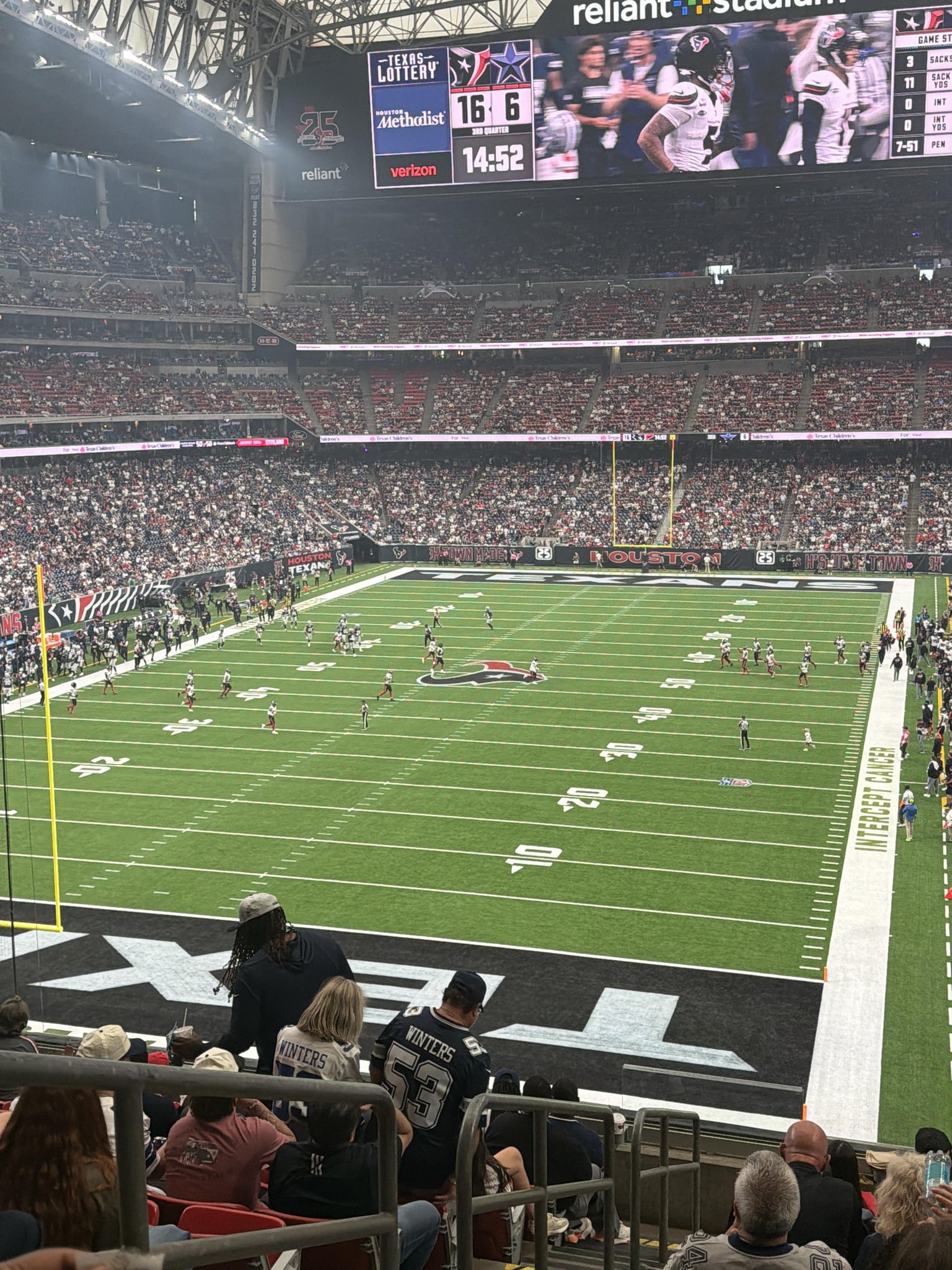 Vue réelle des fans prise de la Section 321 au site Reliant Stadium par Dennie B