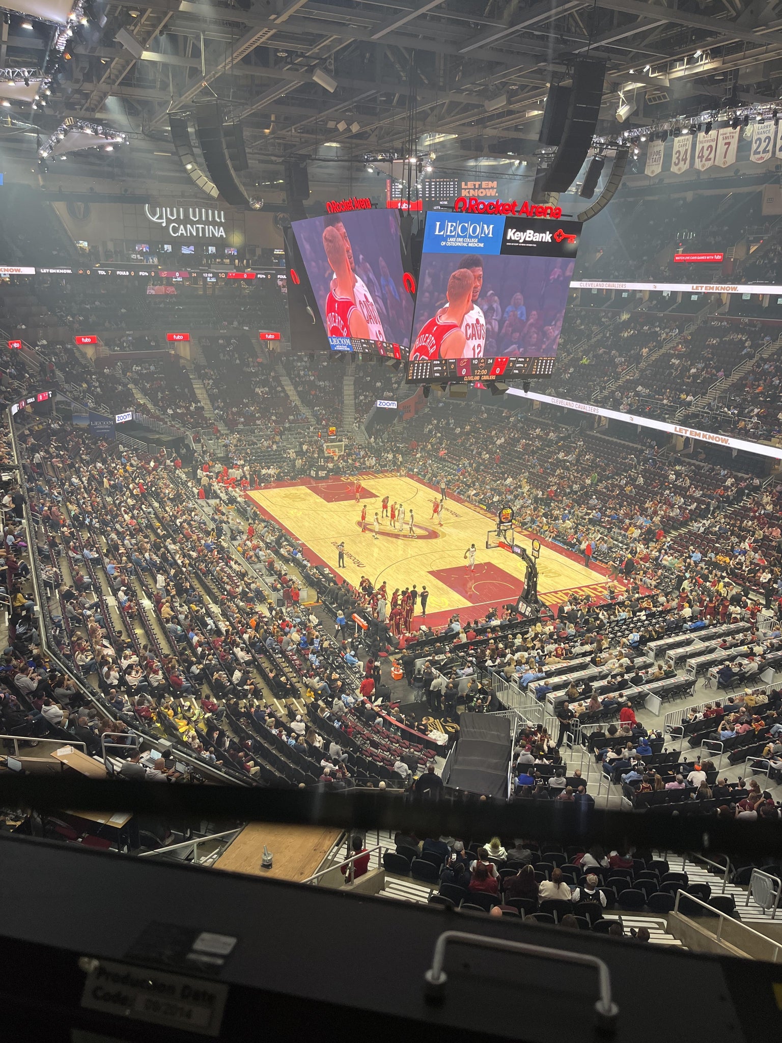 Vue réelle des fans prise de la Section 204 au site Rocket Arena par Matt J