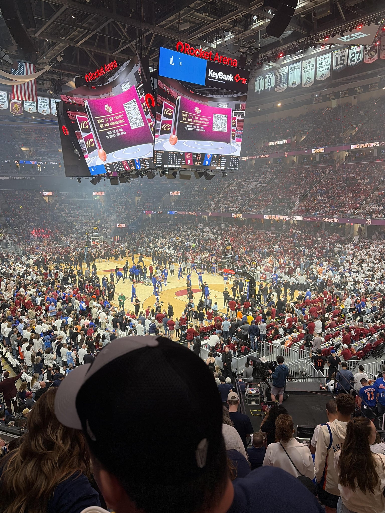 Vue réelle des fans prise de la Section 218 au site Rocket Arena par Jesus P
