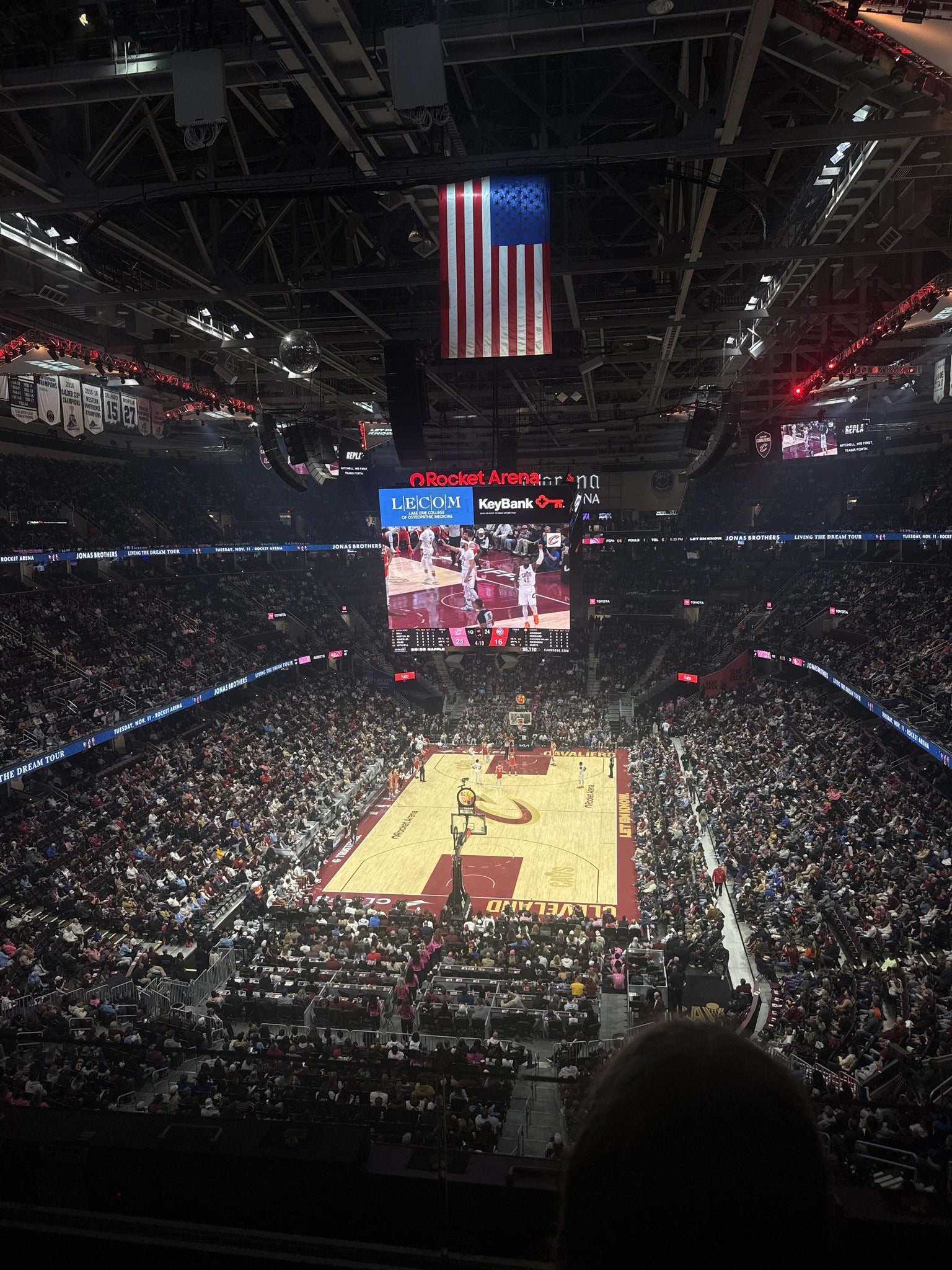 Vue réelle des fans prise de la Section 231 au site Rocket Arena par Mark G