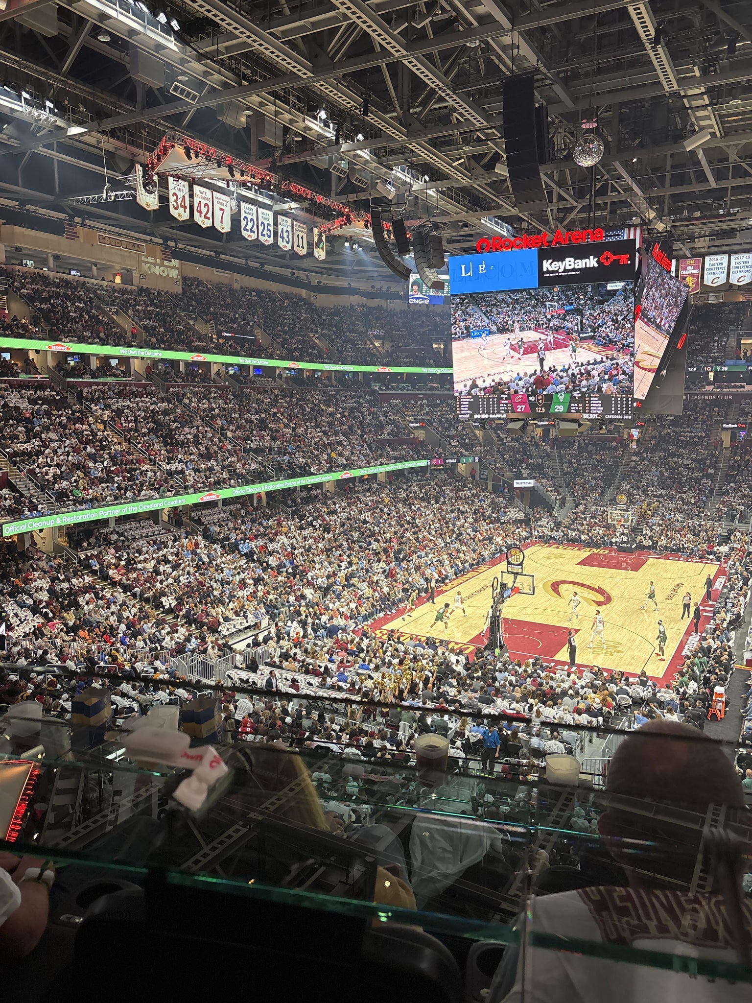 Vue réelle des fans prise de la Arena 1 au site Rocket Arena par Ameer M