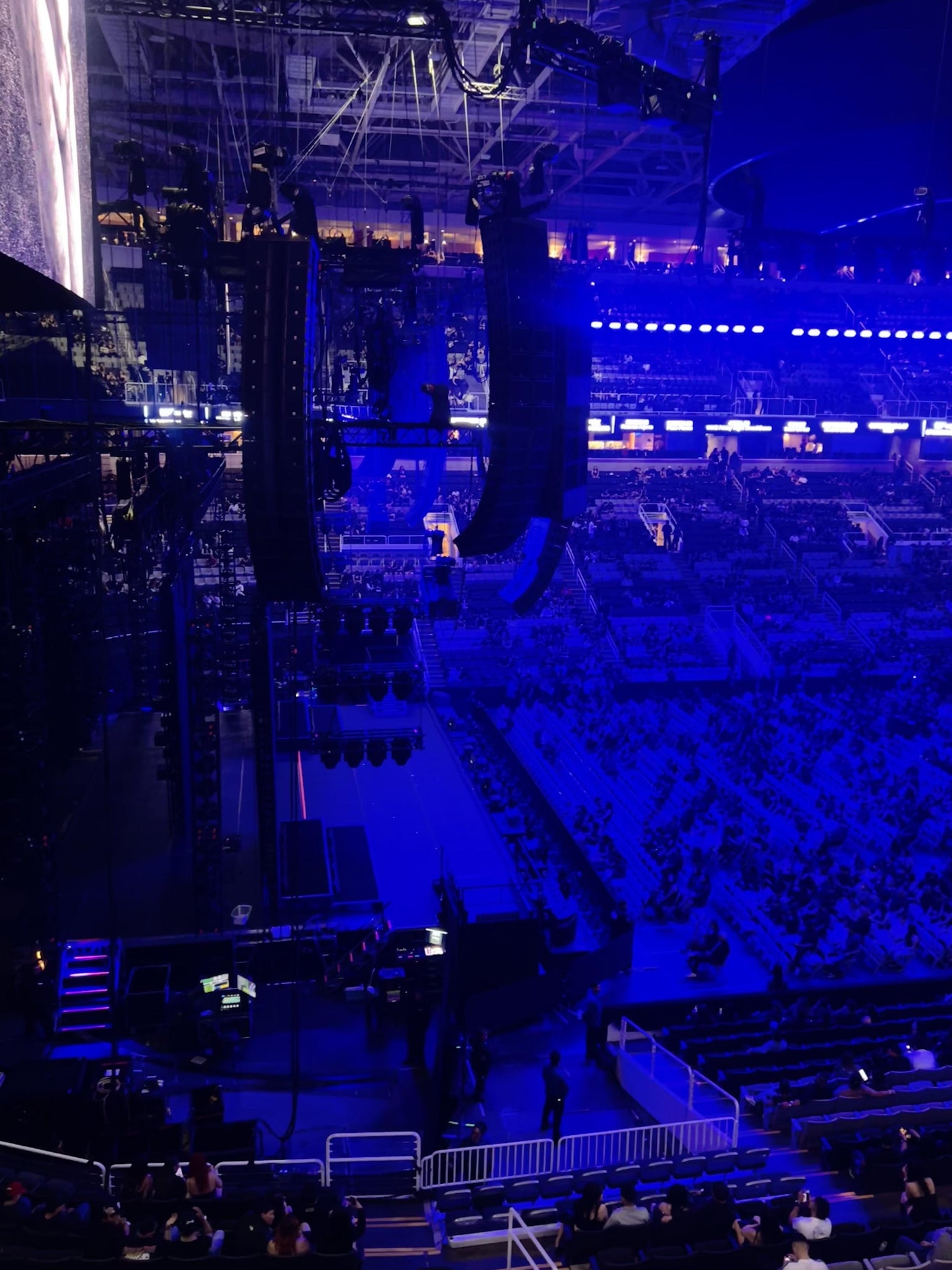 Real Fan View taken from Section 217 at SAP Center at San Jose by Mixzel S