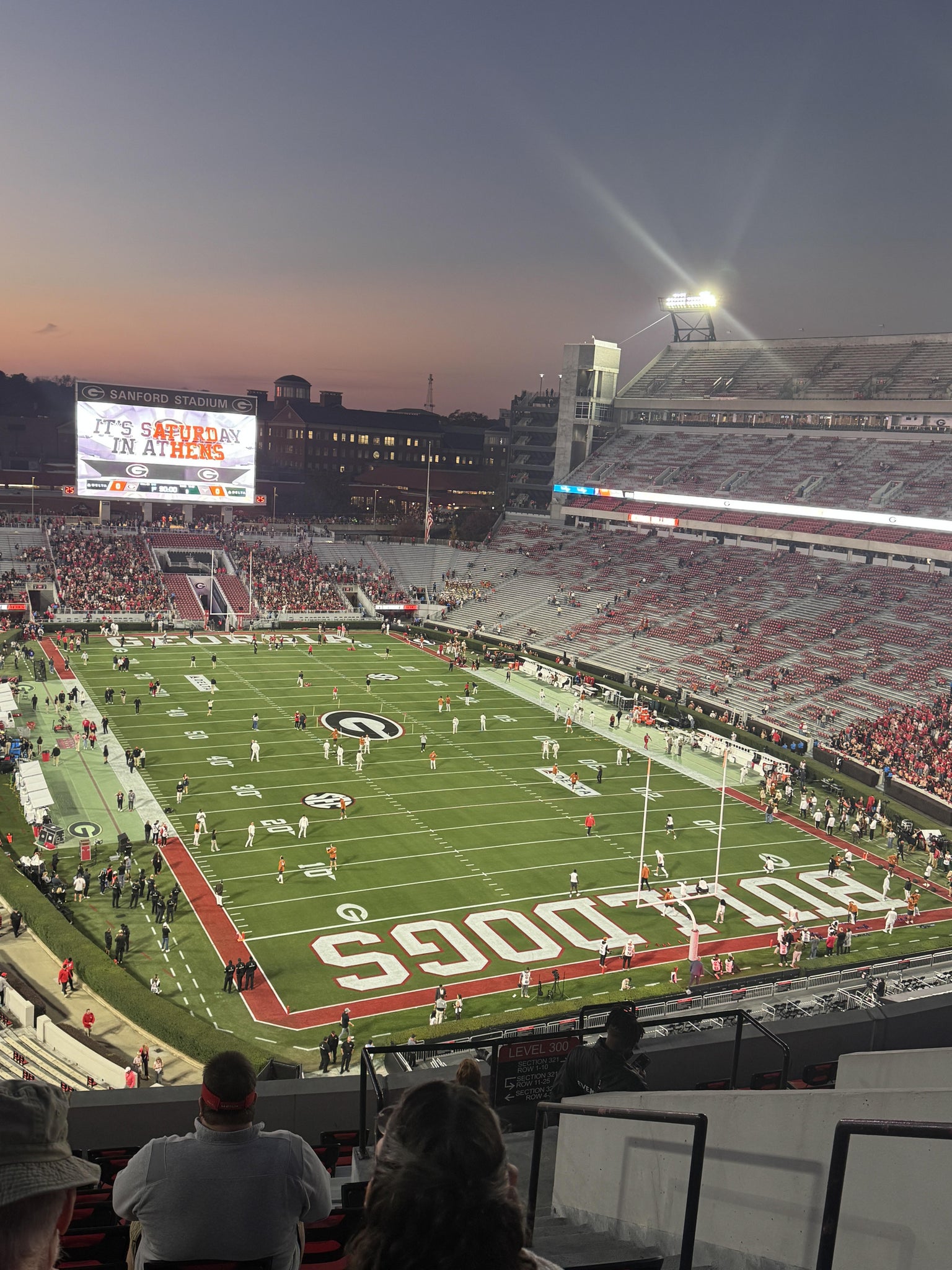 Vue réelle des fans prise de la Section 322 au site Sanford Stadium par Anonymous User