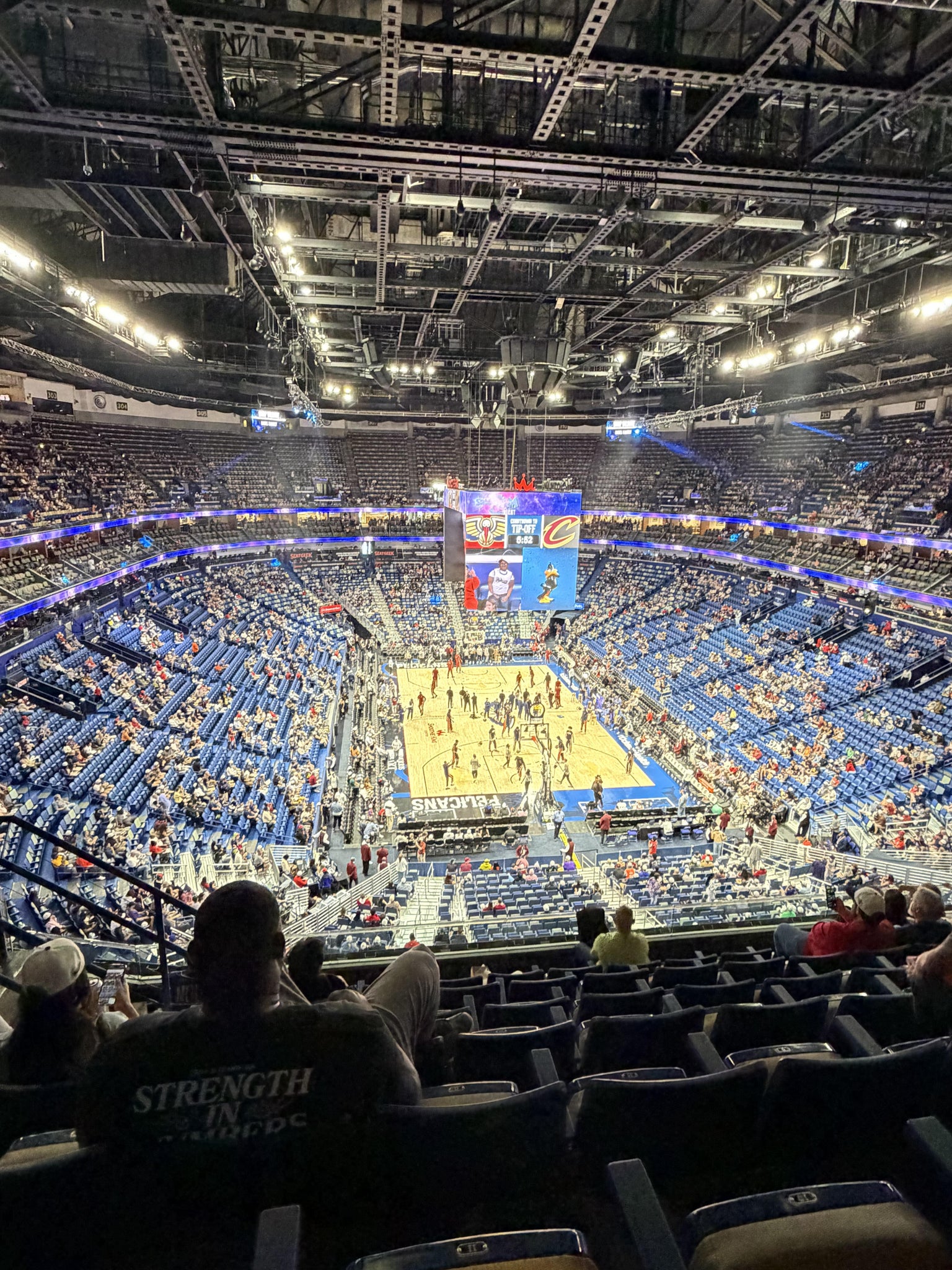 Real Fan View taken from Section 325 at Smoothie King Center by Priscilla T