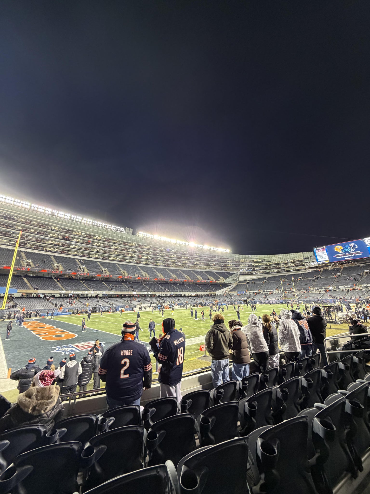 Vue réelle des fans prise de la Section 144 au site Soldier Field par Blake S