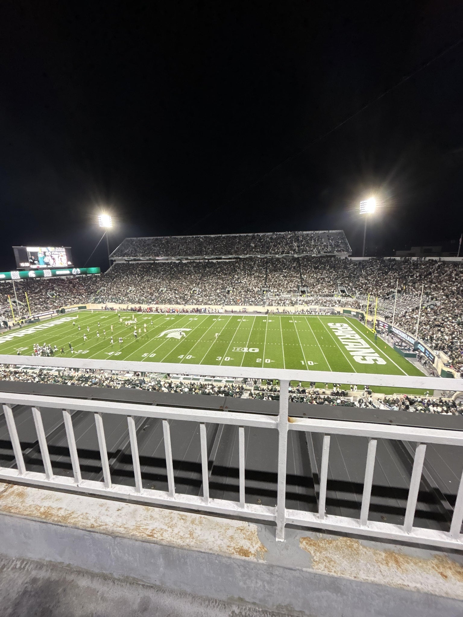 Real Fan View taken from Section 122 at Spartan Stadium (Michigan) by Knox C