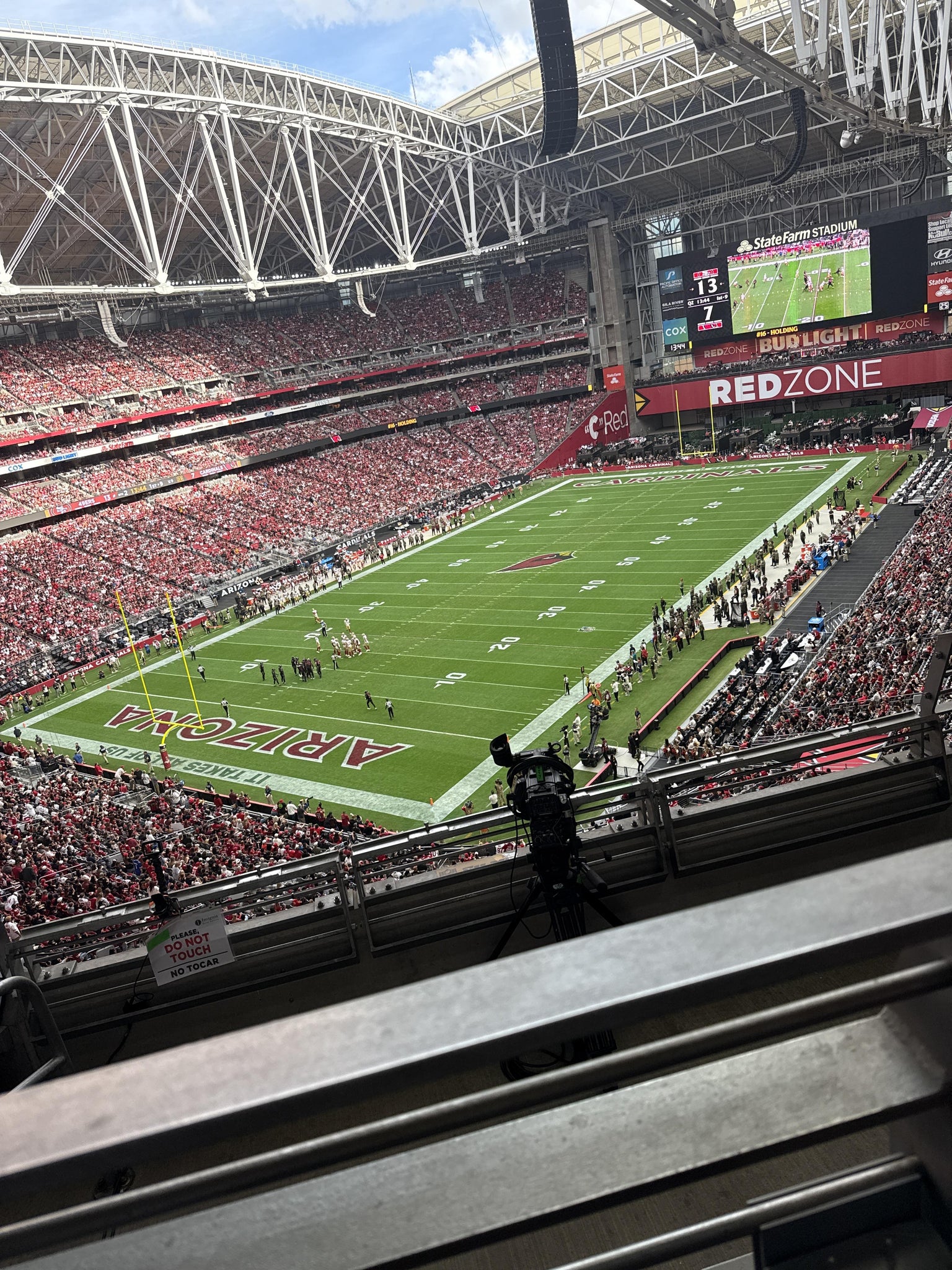 Real Fan View taken from Ring Of Honor 423 at State Farm Stadium by Martin J