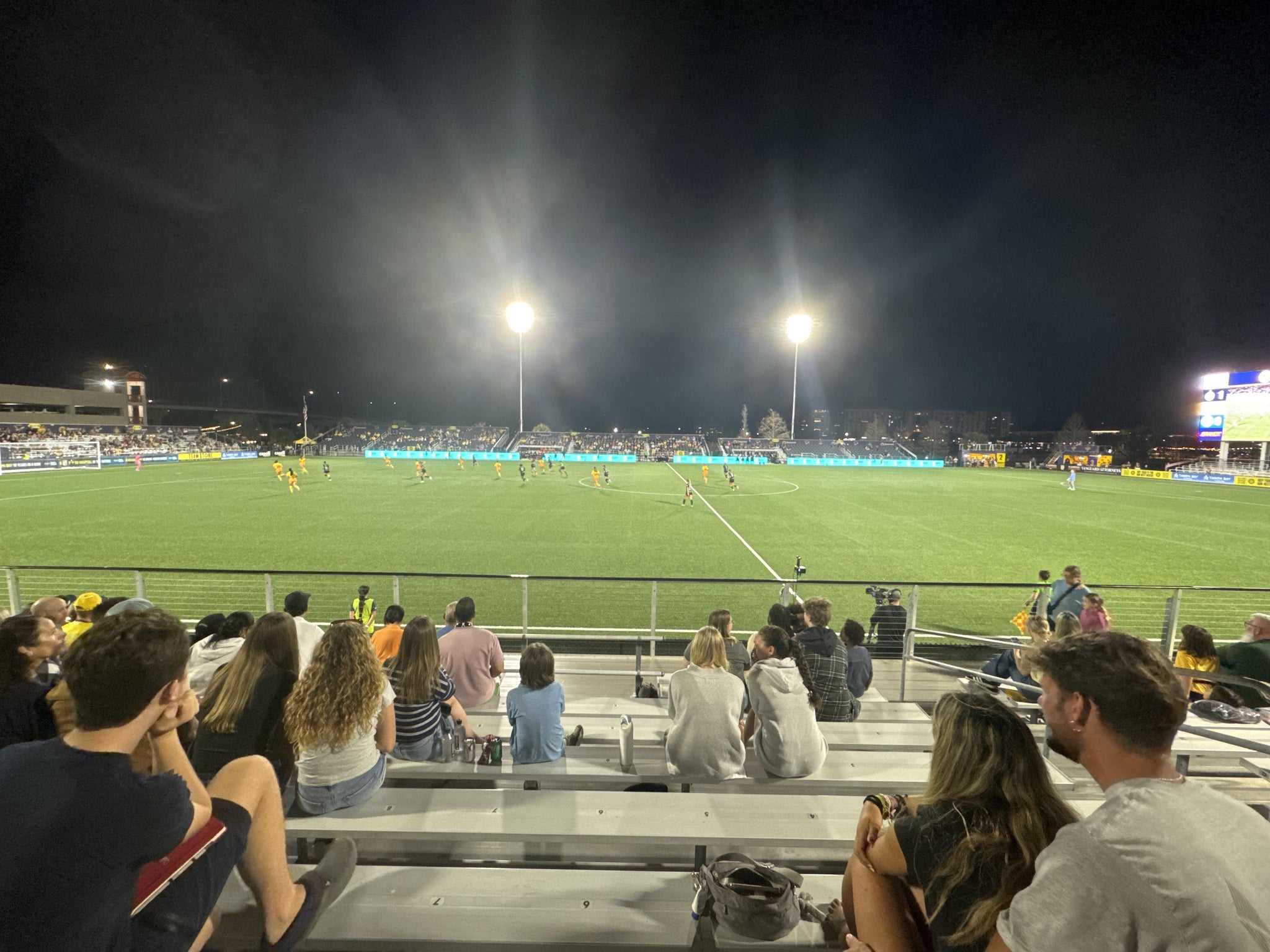Vue réelle des fans prise de la Section 122 au site Suncoast Credit Union Field par Jason C