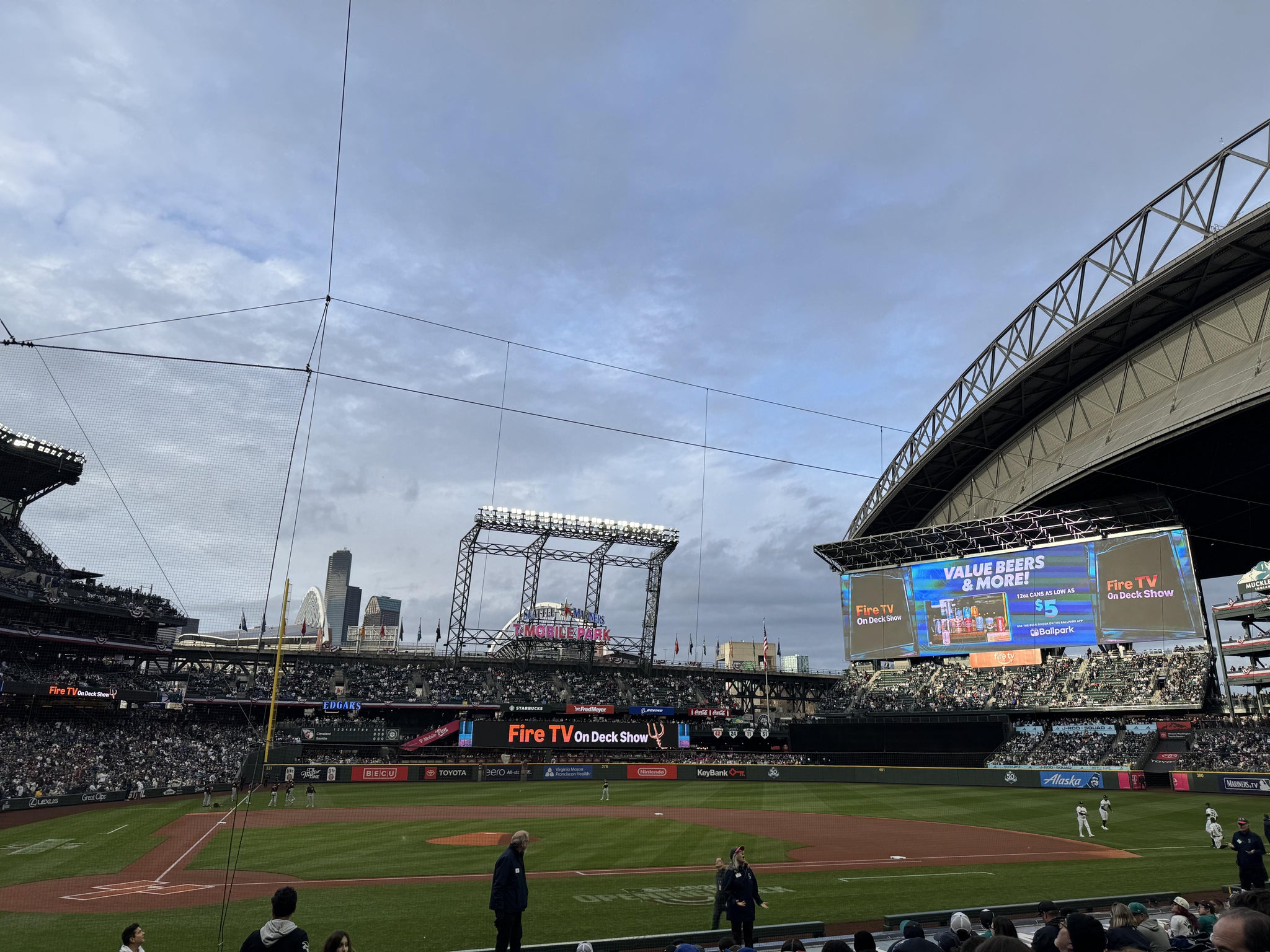 Real Fan View taken from Section 125 at T-Mobile Park by Derek B