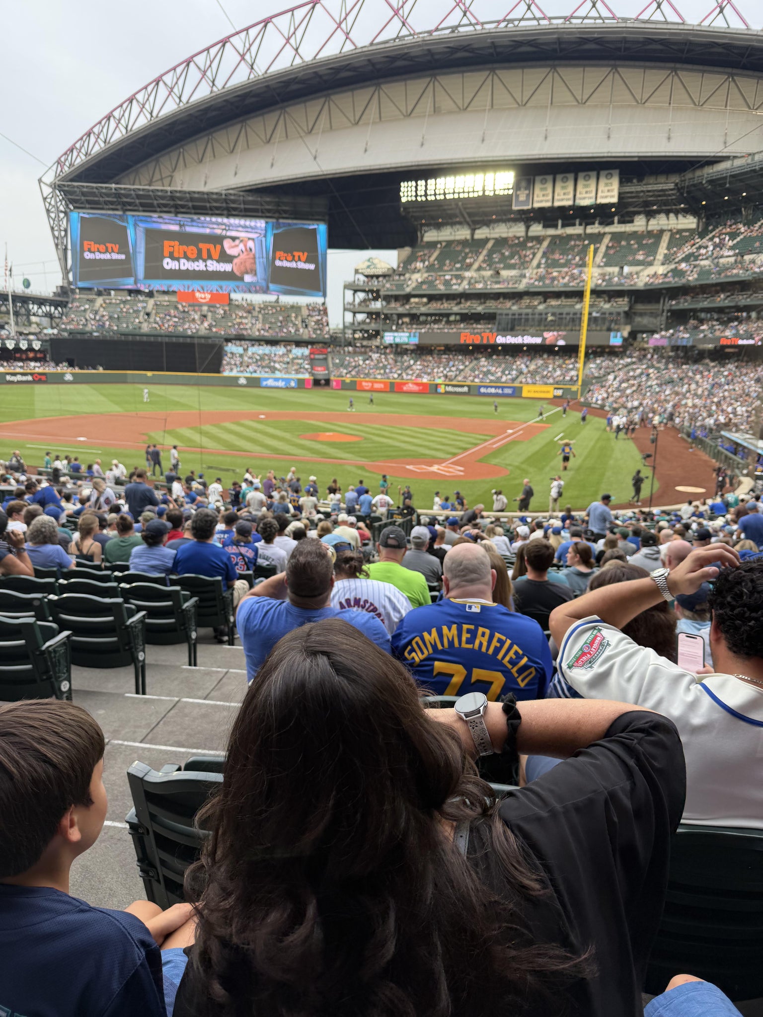 Vue réelle des fans prise de la Section 133 au site T-Mobile Park par Jon L