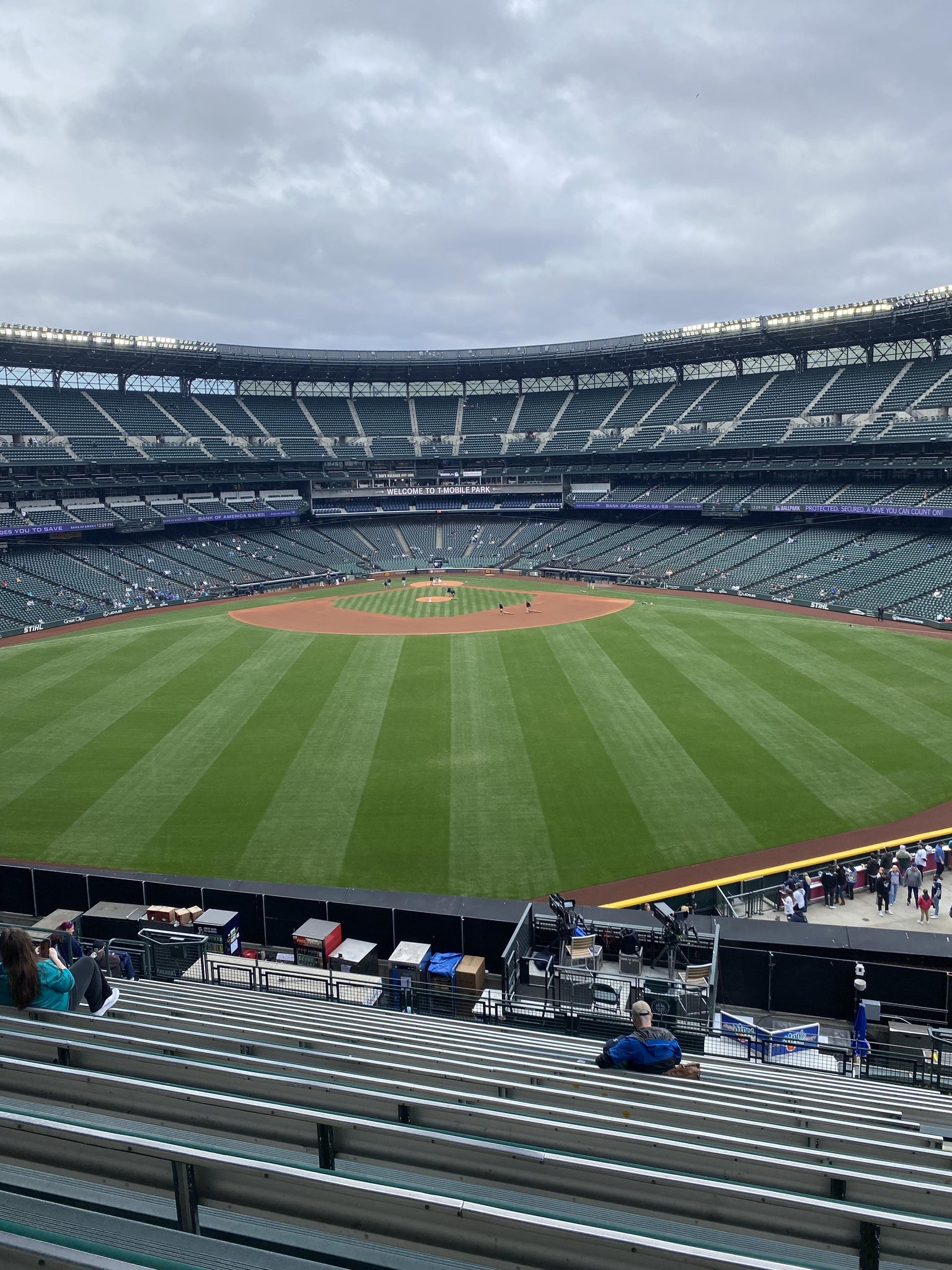 Real Fan View taken from Section 190 at T-Mobile Park by Hector R