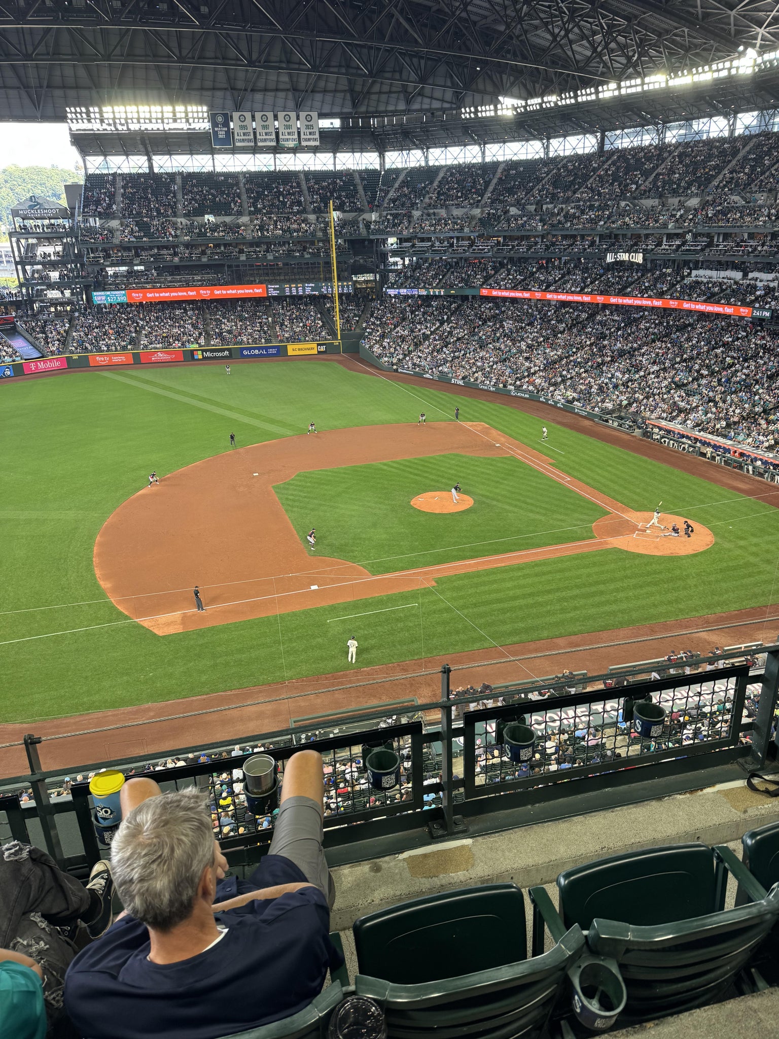 Vue réelle des fans prise de la Section 339 au site T-Mobile Park par Brianna S
