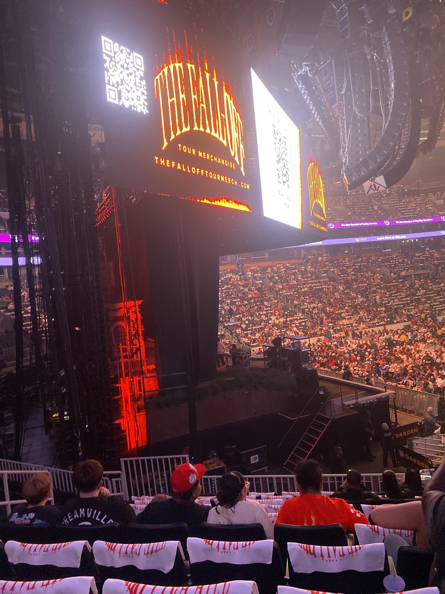 Vue réelle des fans prise de la Loge 15 au site TD Garden par Caden H