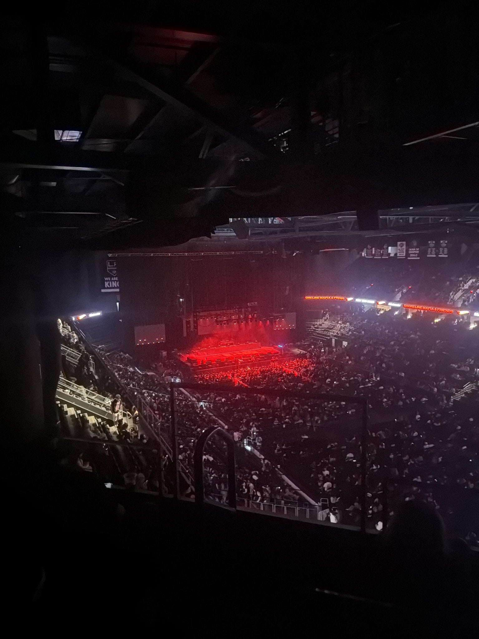 Vue réelle des fans prise de la Section 312 au site Toyota Arena - Ontario par Josua M