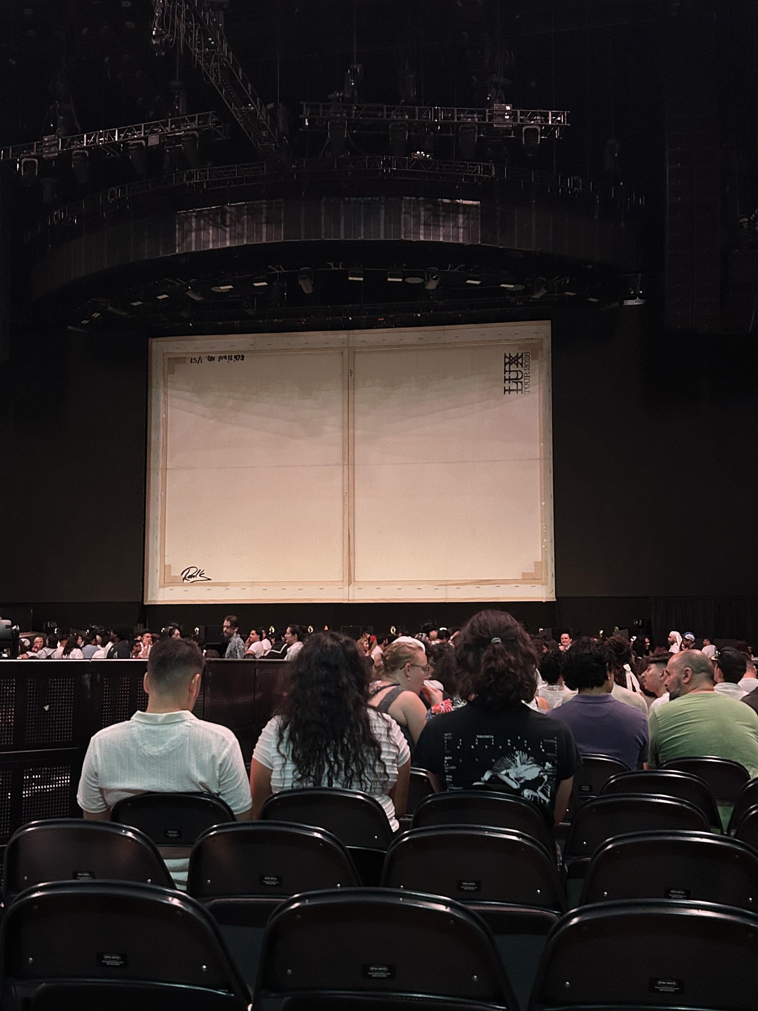 Vue réelle des fans prise de la Floor A au site Toyota Center par Aracely G