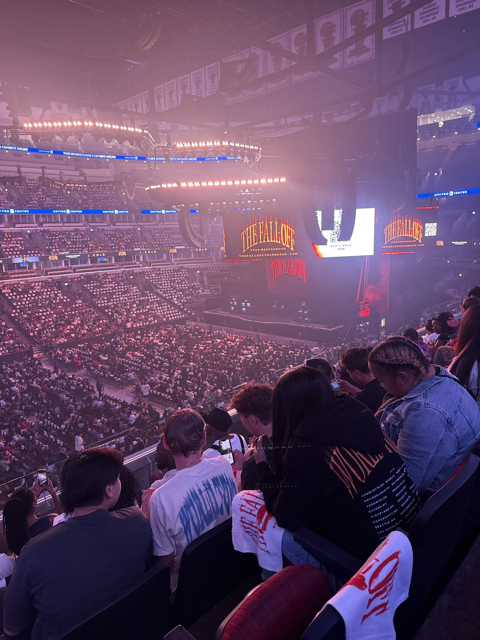 Vue réelle des fans prise de la Section 202 au site United Center par Leo Z