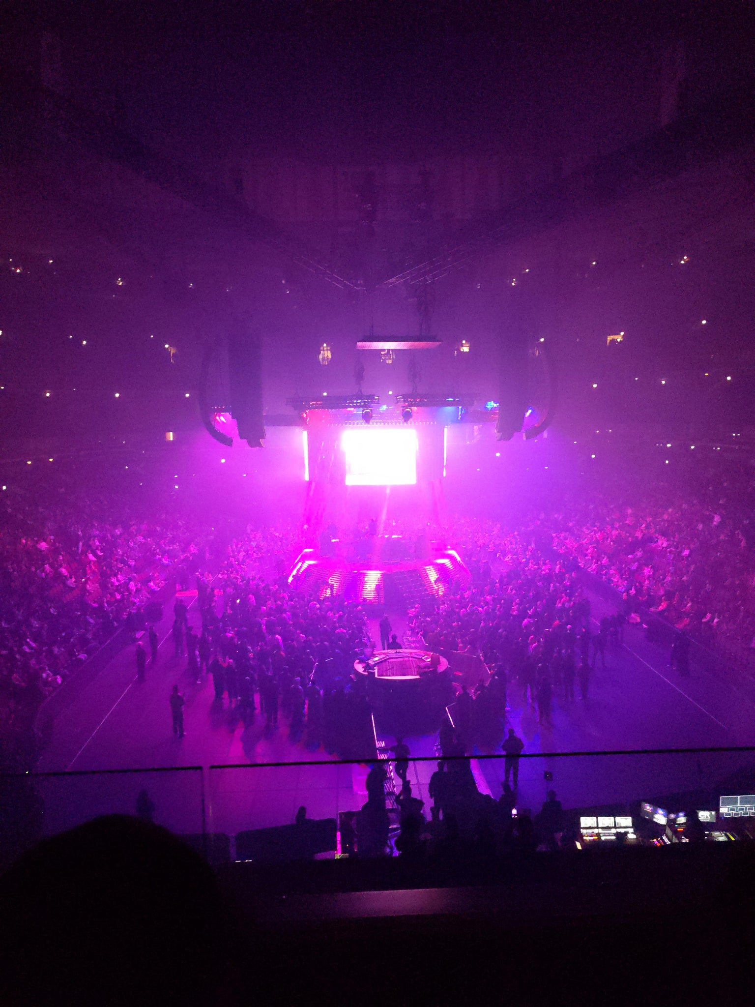 Real Fan View taken from Section 226 at United Center by Subin E
