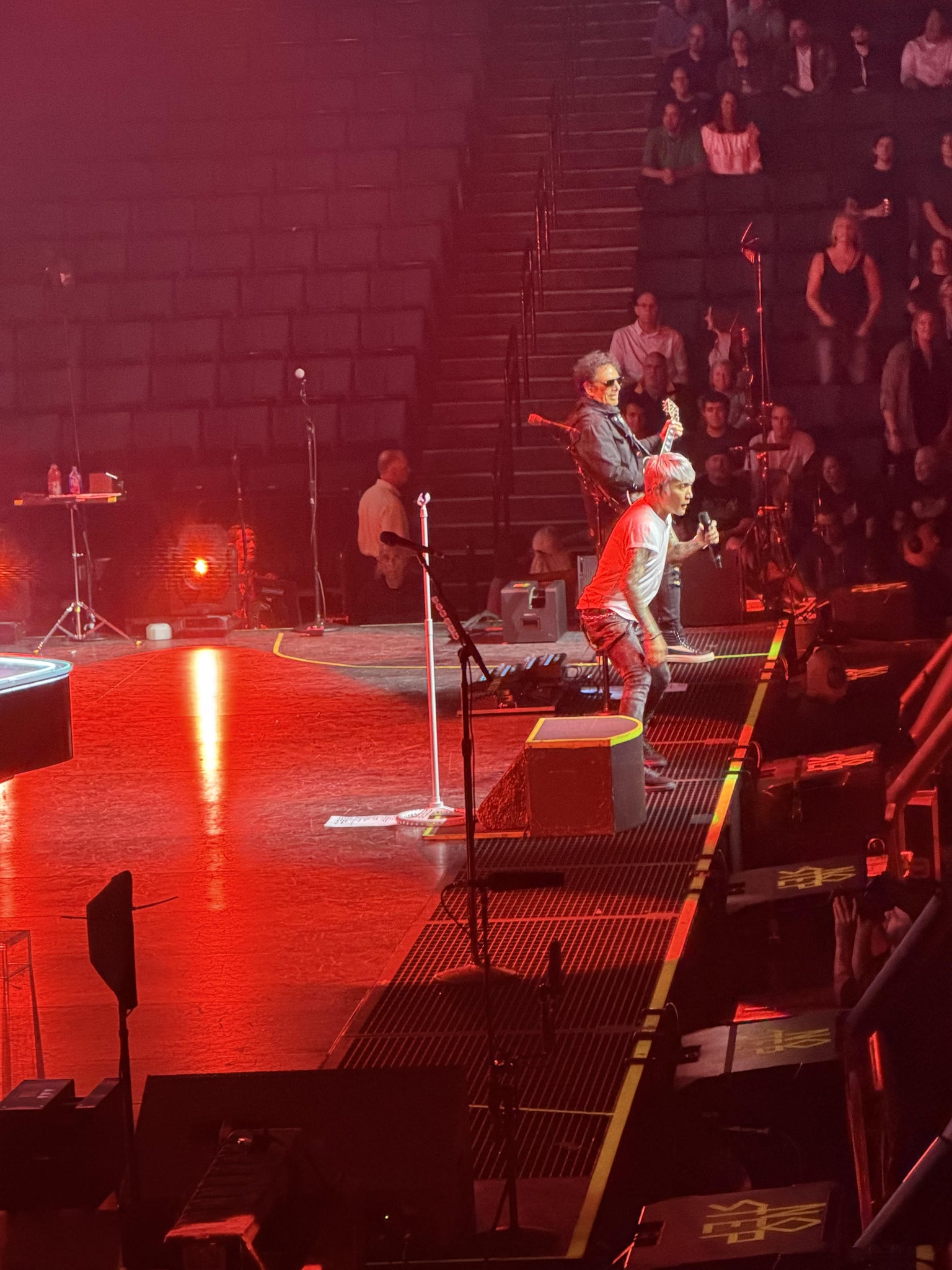 Vue réelle des fans prise de la Section 109 au site Van Andel Arena par Brad C